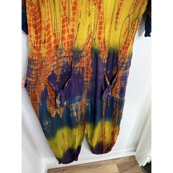 Vintage Rosey Tomato Multicolor Artistic Graphic Print Jumpsuit Size Large - Picture 4 of 14
